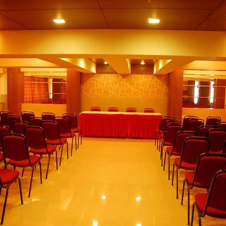 Hotel Mourya Residency Thane Exterior photo